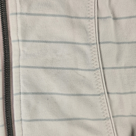 Lululemon Womens Sz 4 Stride Jacket Full Zip Sweater Thumbholes Pink Stripe - Picture 6 of 10
